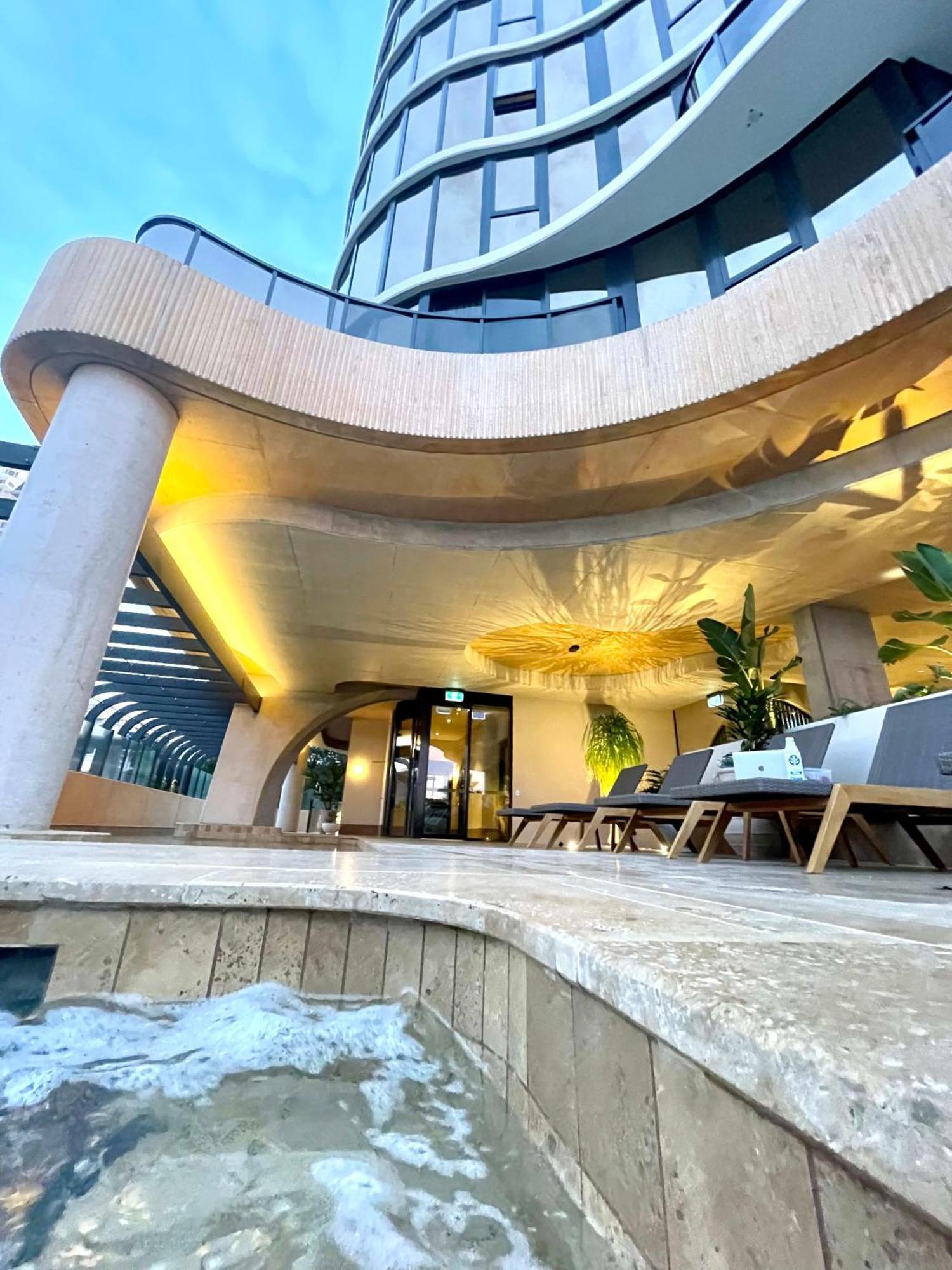 Cassa Encore - Luxury Apartments Managed By The Cassa โกลด์โคสต์ ภายนอก รูปภาพ